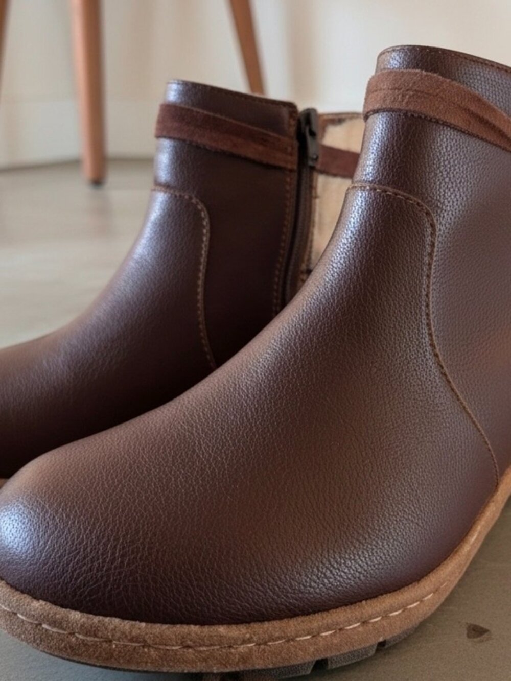 B.O.C. Brown Leather Addi Ankle Booties Size 9.5 – Side Zip, Tassel Accent - Picture 4 of 7